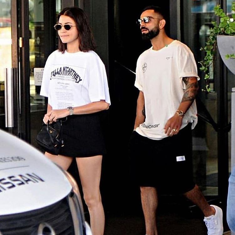 Virat Kohli And Anushka Sharma Twin in Black And White, Teach Us To Be  Comfy And Classy At Same Time